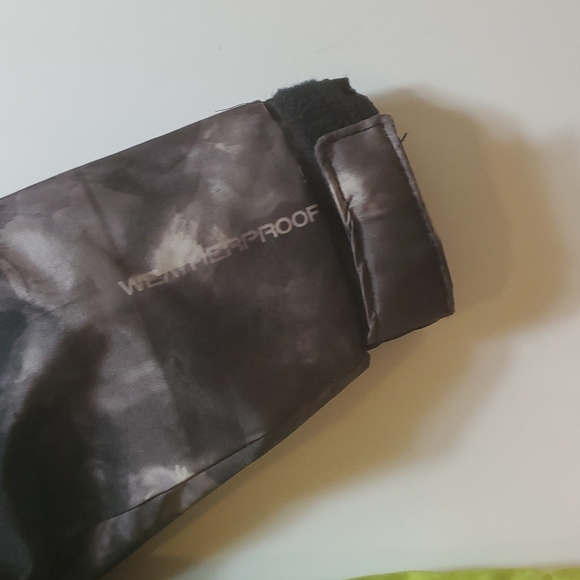 Weatherproof 4T zipper front winter jacket - Picture 5 of 10